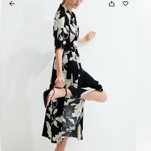 H&M Floral Black and White tie belt dress